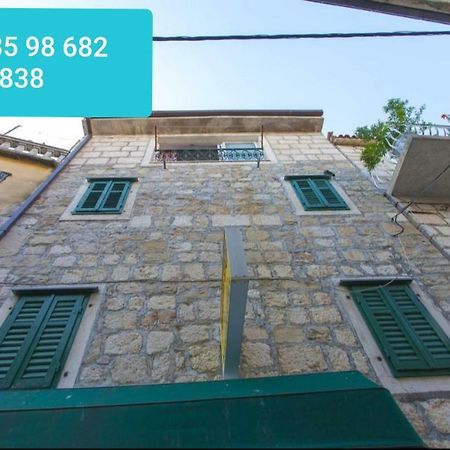 Carolija Apartment Makarska Eksteriør billede