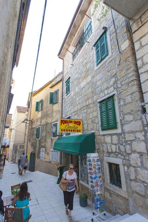 Carolija Apartment Makarska Værelse billede