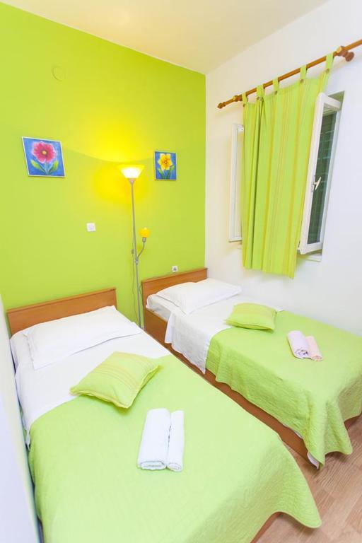 Carolija Apartment Makarska Eksteriør billede
