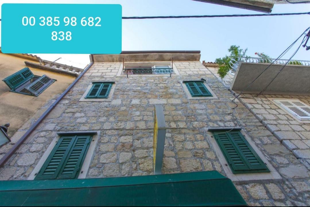 Carolija Apartment Makarska Eksteriør billede